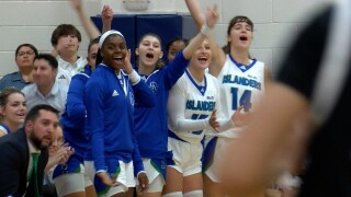 Islanders women's basketball season opener