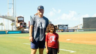 KRIS 6 Hooks Kid Reporter Ian Sanchez interviews Tommy Sacco Jr.