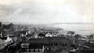 Nueces Hotel after 1919 Hurricane.jpg